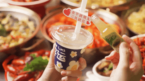 開在第一食品的汽鍋海鮮,發(fā)來 蒸 香警告