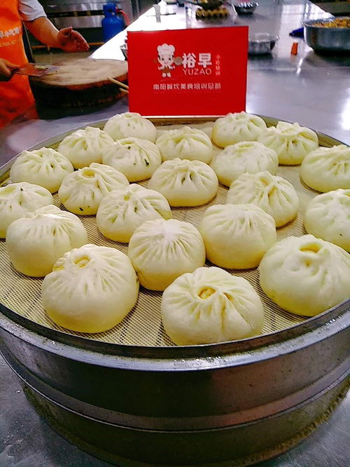 信陽羅山香醬餅有一家小吃培訓機構很專業