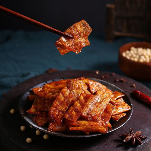 江西新余特產(chǎn)辣條網(wǎng)紅小時(shí)候辣片80后萍鄉(xiāng)豆皮辣條麻辣零食100g袋