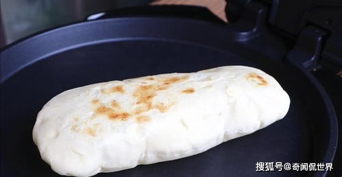 街頭小吃口袋饃 掌握這2點(diǎn)，個(gè)個(gè)空心柔軟，配上秘制醬料香翻天